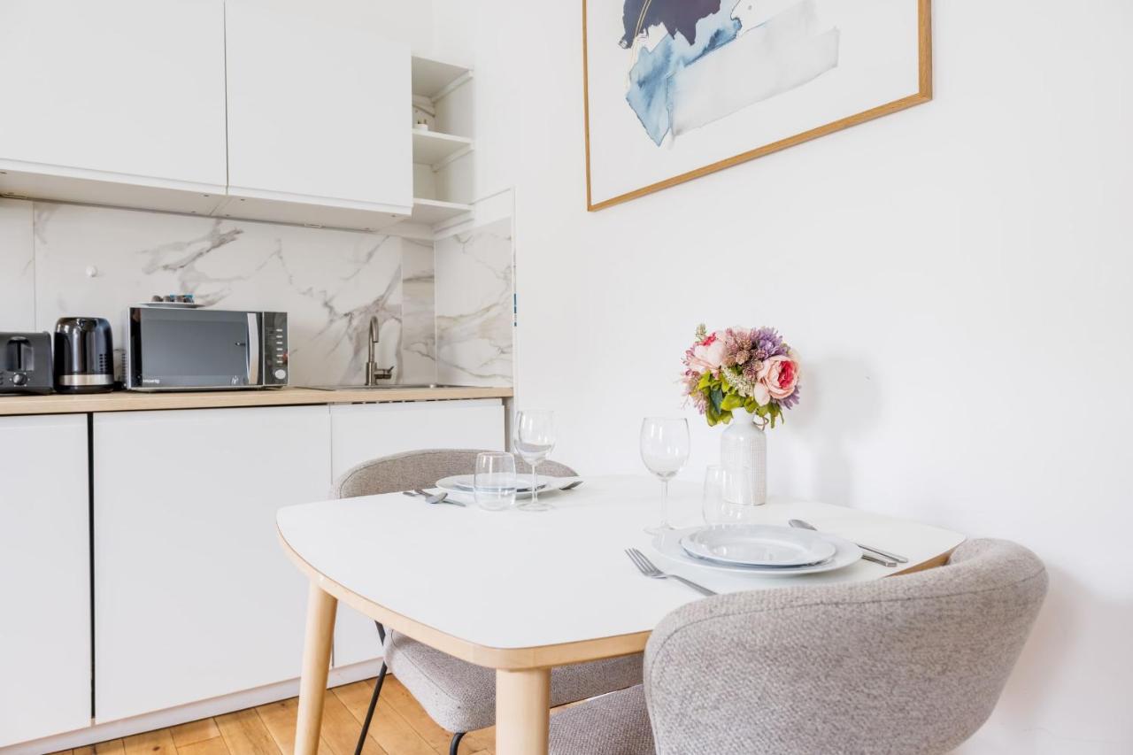 Cosy Apartment - 1Br-4P - Faubourg-Du-Roule パリ エクステリア 写真